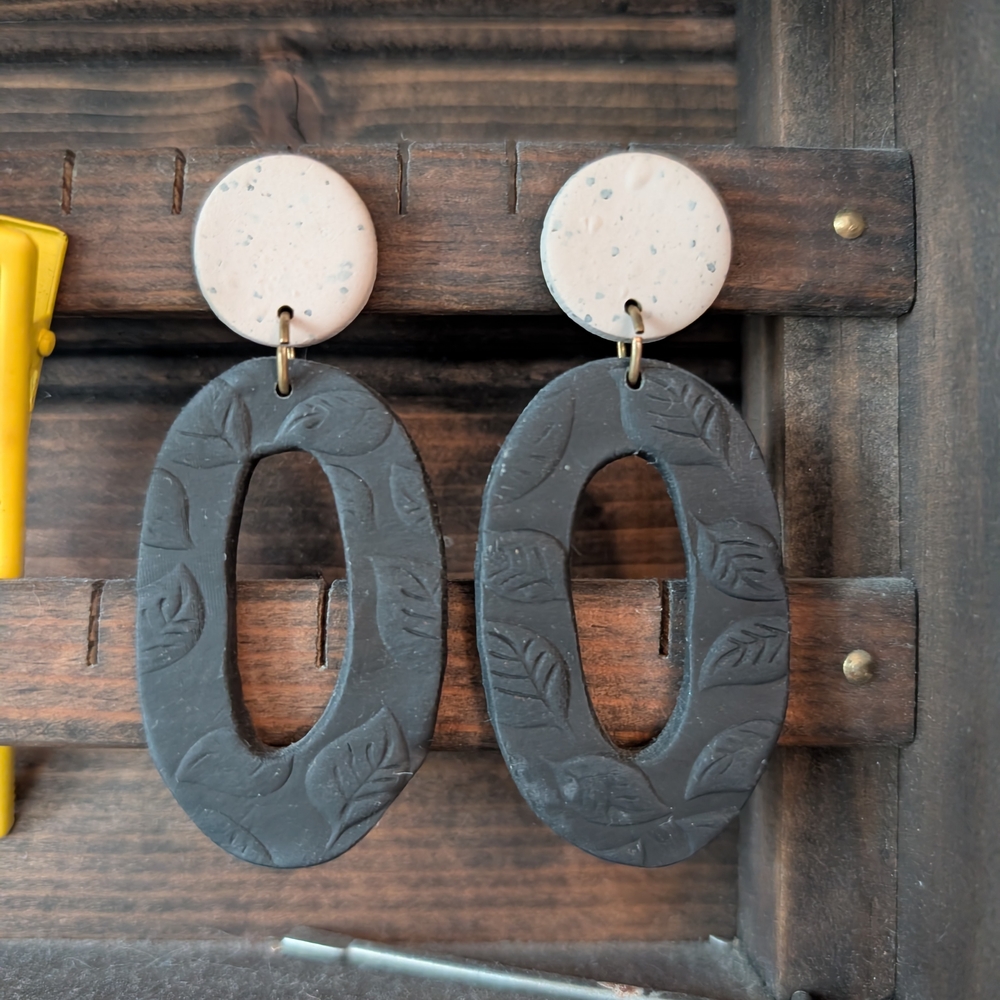 Black and Cream Leaf Pattern Earrings